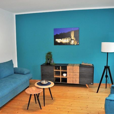 הופהיים אם טאונוס Apartmenthaus Am Zimmerplatz מראה חיצוני תמונה