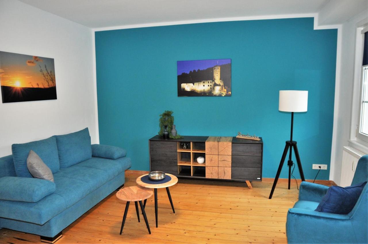 הופהיים אם טאונוס Apartmenthaus Am Zimmerplatz מראה חיצוני תמונה