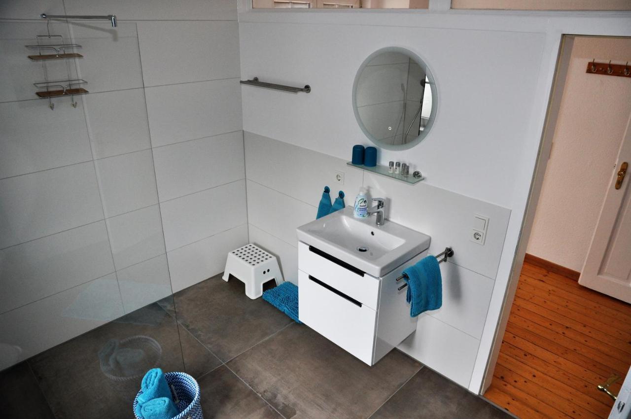 הופהיים אם טאונוס Apartmenthaus Am Zimmerplatz מראה חיצוני תמונה