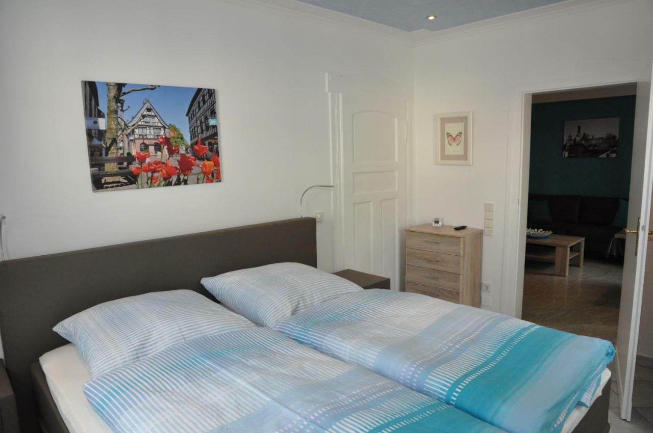הופהיים אם טאונוס Apartmenthaus Am Zimmerplatz מראה חיצוני תמונה